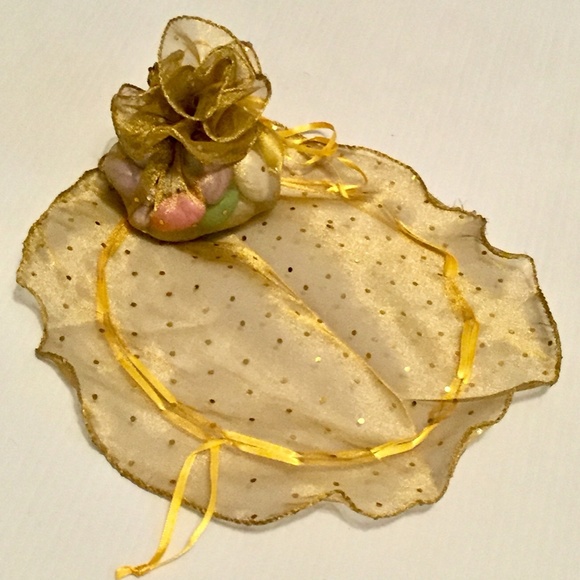 Wedding Favor Items - Picture 2 of 3